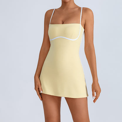 Sportkleid für Yoga und Tennis mit integriertem BH