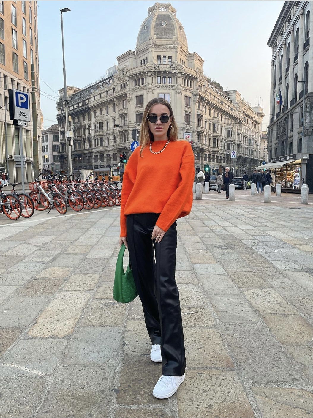 Damen-Strickpullover mit Rundhals in Orange – Bild 5