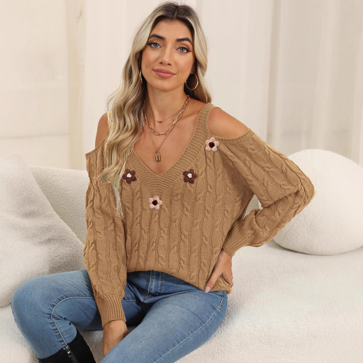 Damen Häkelpullover mit Off-Shoulder, tiefem V-Ausschnitt und 3D-Verzierungen