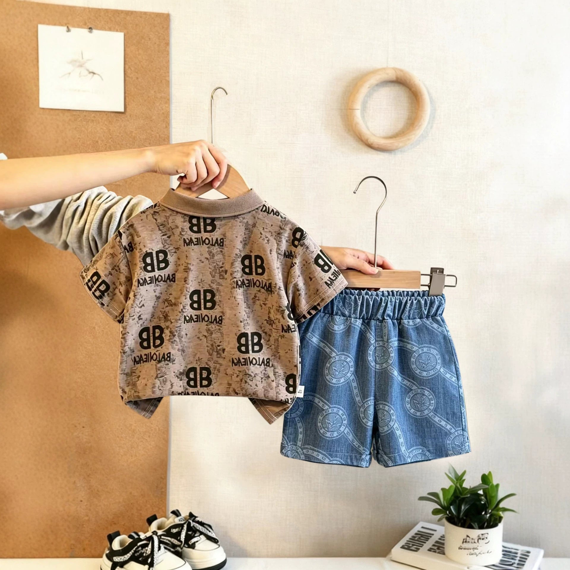 Boys'  Denim Outfit Set with Letter Print, Stylish Turn-Down Collar Two-Piece Set
