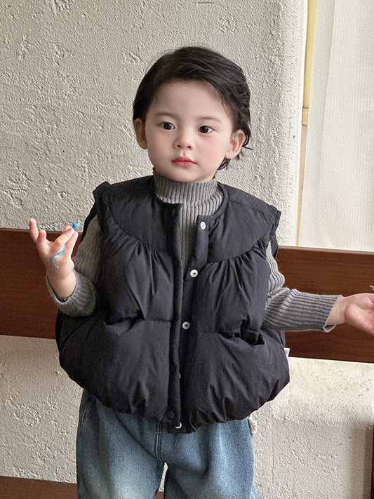 Gefütterte Weste, Shirt und Hose für Kinder