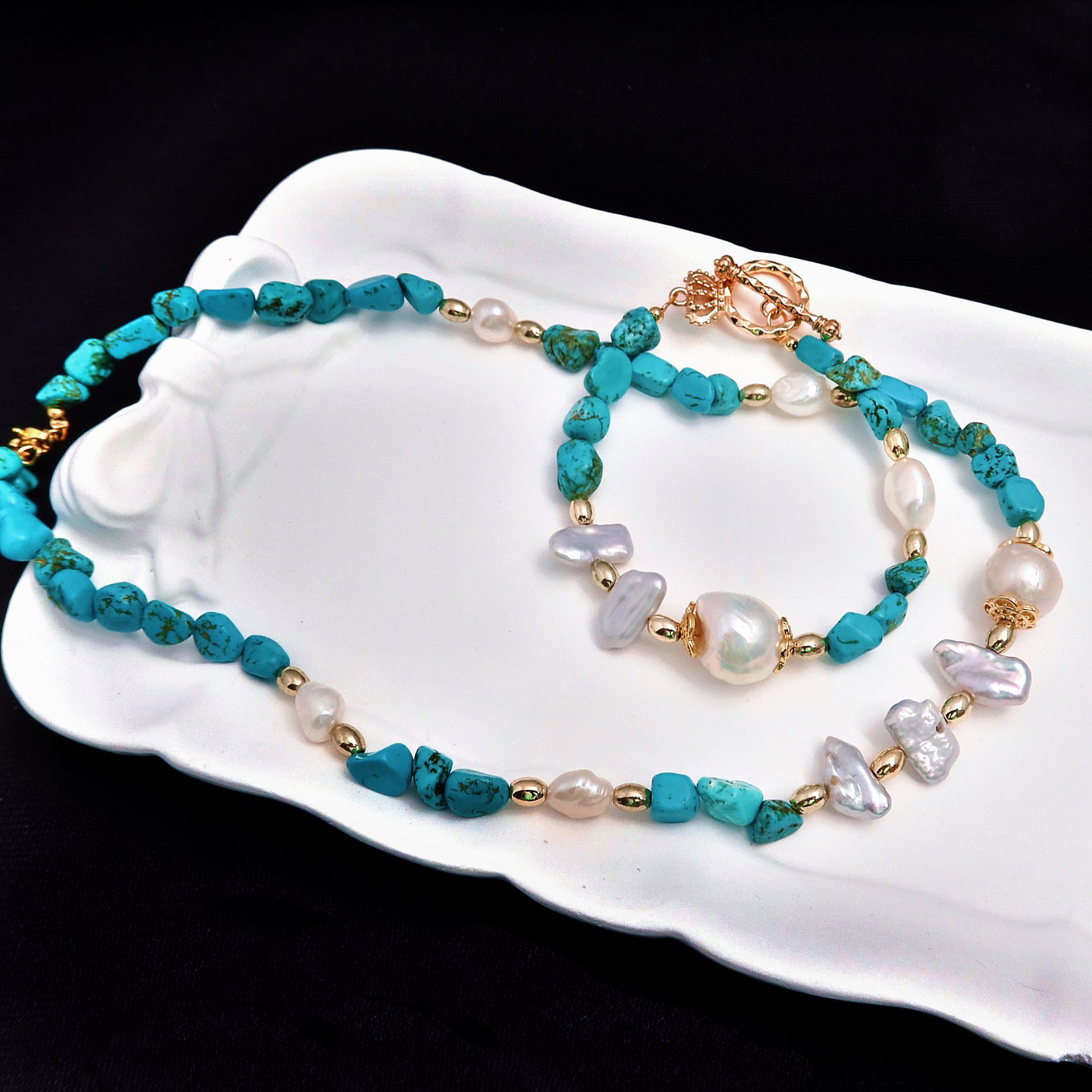 Freshwater Baroque Pearl Turquoise Beaded Bracelet Necklace, Natural Stone Bracelet, Original Design, Lightweight Luxury, Elegant Style