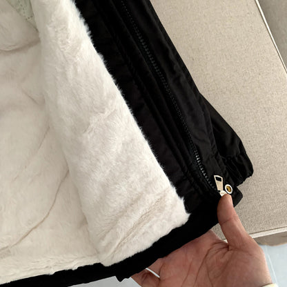 Gepolsterte Winterjacke für kleine Mädchen