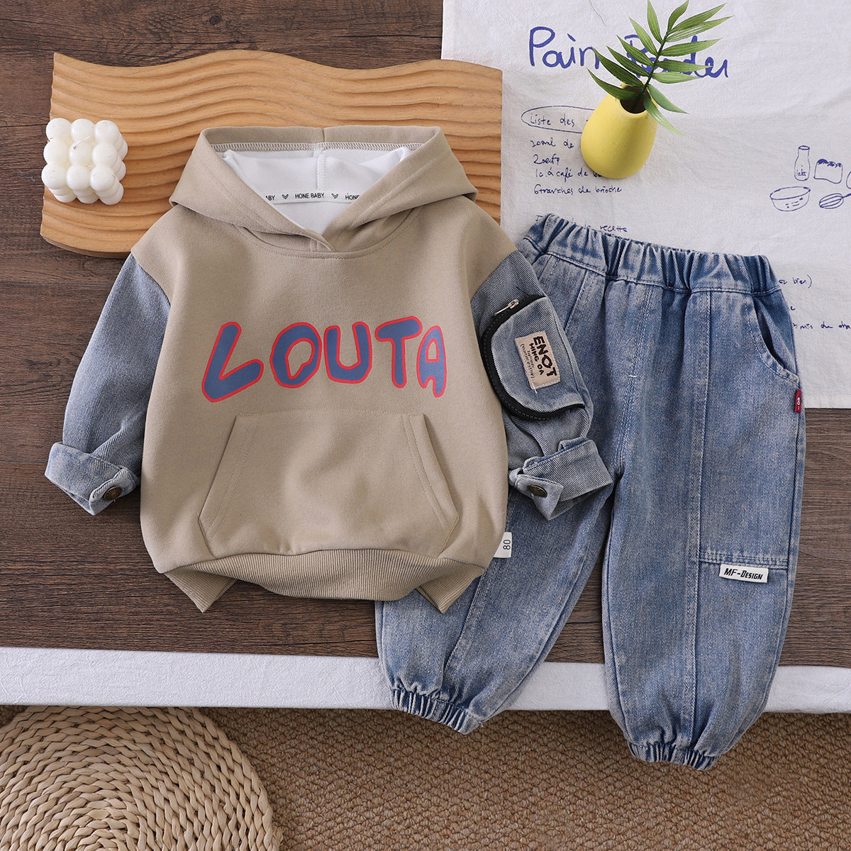 Hooded sweatshirt long sleeved two-piece set for children's autumn clothing