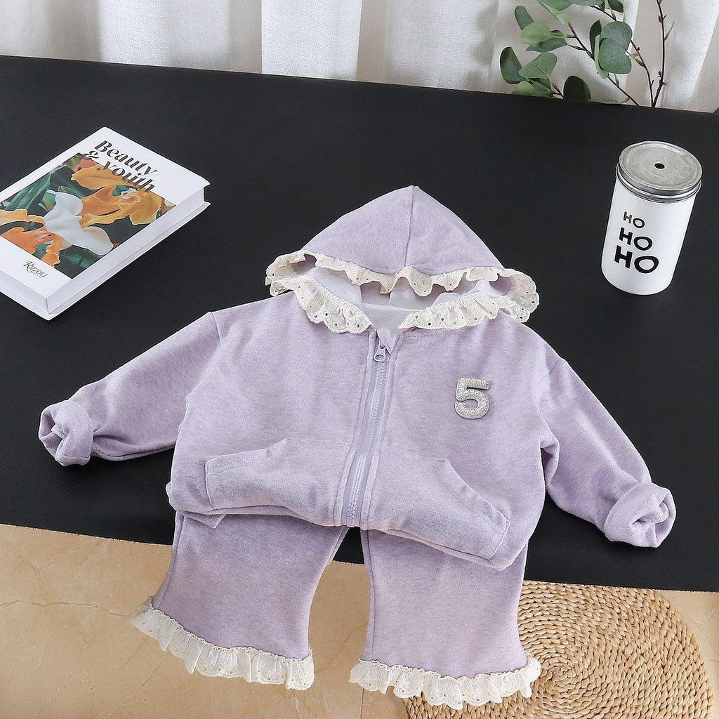 Long sleeved hat jacket two-piece set for babies