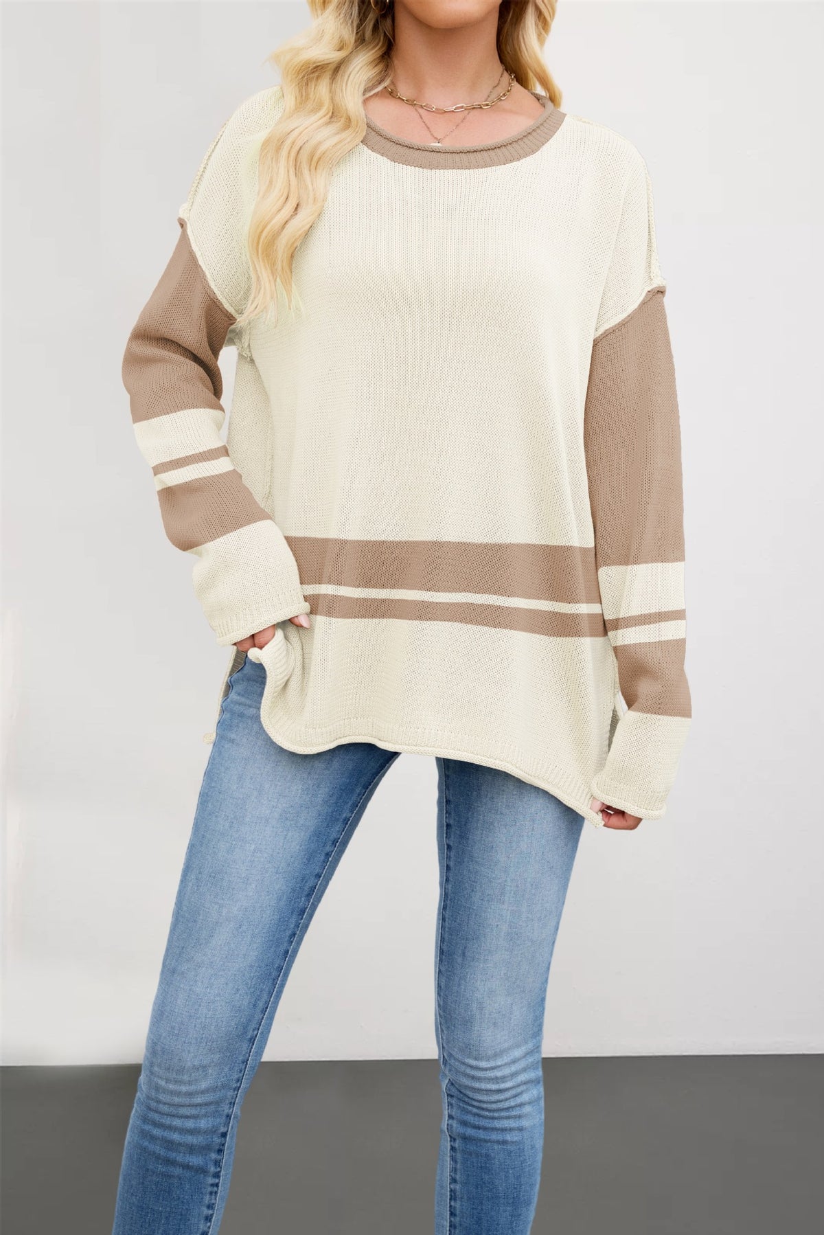 Colorblock-Pullover mit Rundhalsausschnitt, locker geschnitten