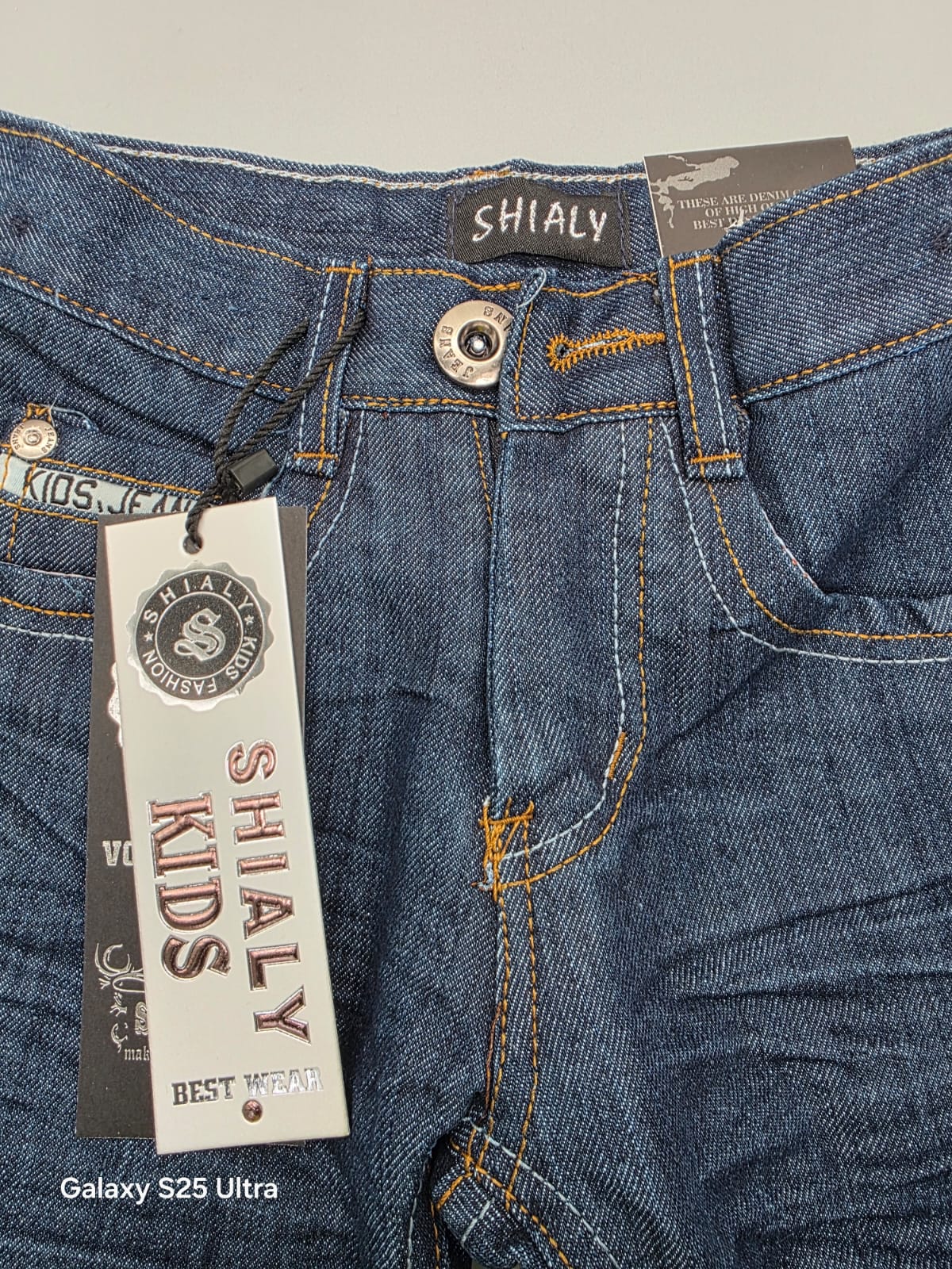 Shialy Kids Kinderjeans dunkelblau mit Kontrastnähten, neu mit Etikett
