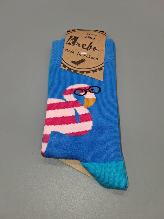 Blaues Krebo Sockenpaar Größe UNI mit Flamingo-Motiv und Banderole