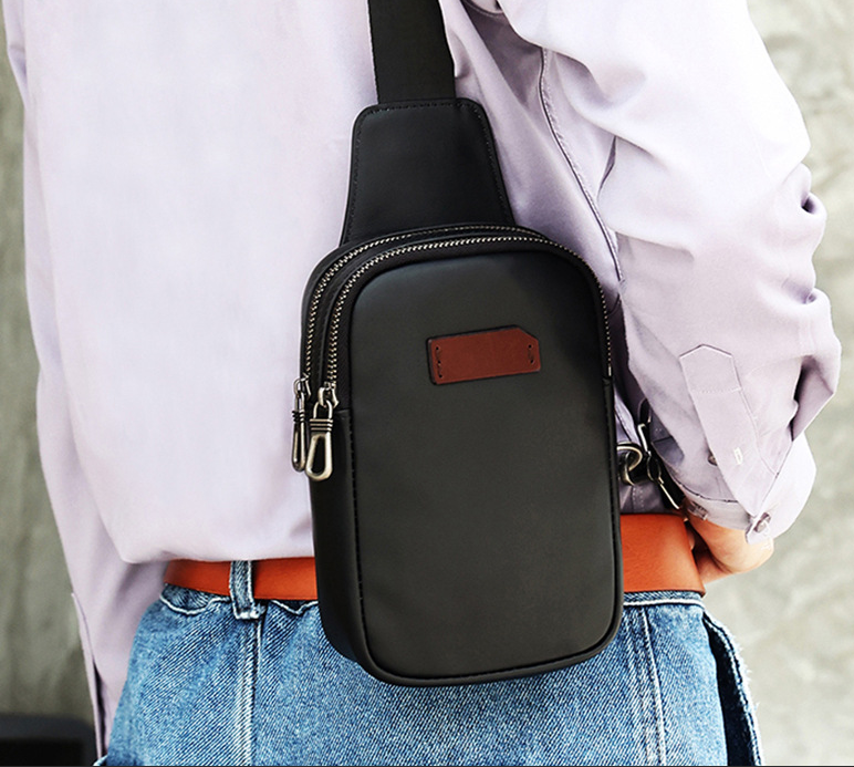 Herren Brusttasche aus Leder