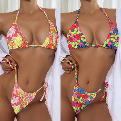 Bikini mit Blumenmuster, Rückansicht