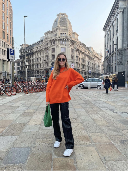 Damen-Strickpullover mit Rundhals in Orange – Bild 2