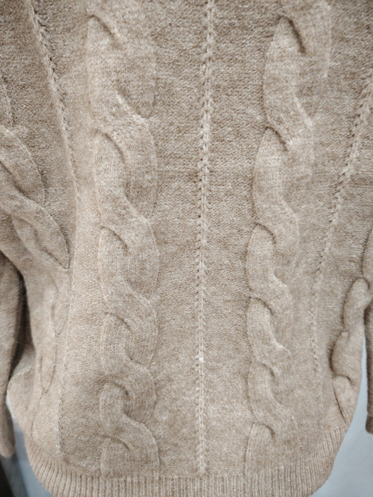 Damen-Zopfstrickpullover im Retro-Stil – Bild 3