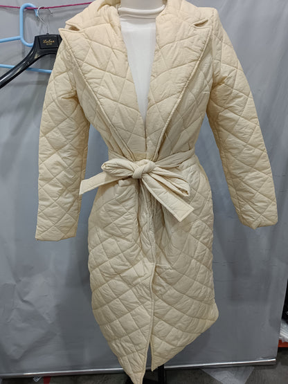 Lange Damen-Winterjacke im Streetwear-Stil – Bild 4